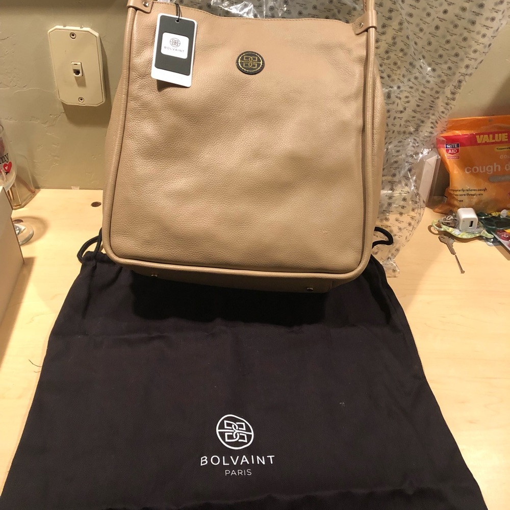 Bolvaint purse.